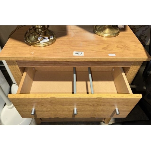 569 - 3 Drawer Unit/Shoe Cabinet