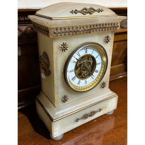 410 - Beautiful Vintage Brevete Brass Finished Mantle Clock