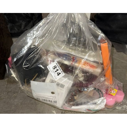 814 - Clear Bag of Jewellery