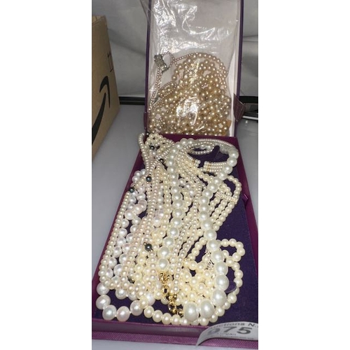 Lot 975       