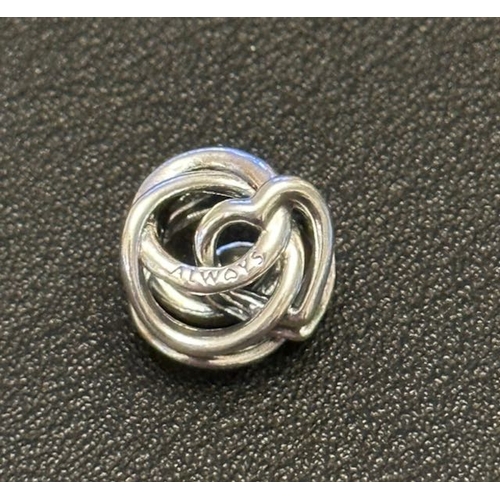 1036 - Pandora Family Always Encircled Heart Charm