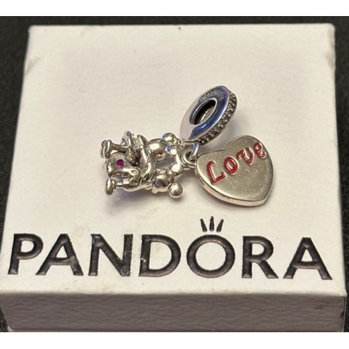 1079 - Pandora Disney - Mickey and Minnie with Love Pendant Charm