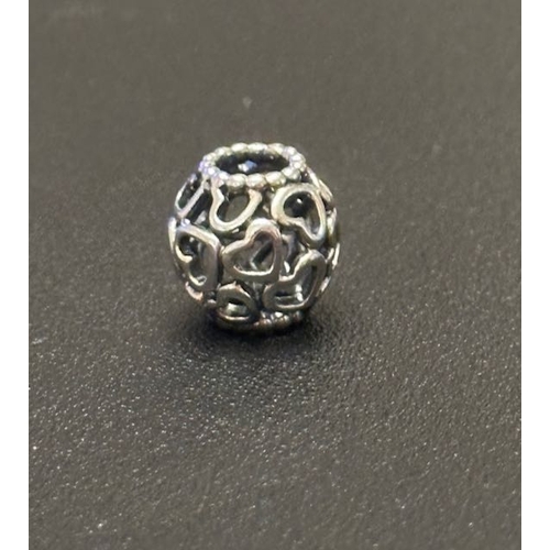 1092 - Pandora Openwork Heart Charm