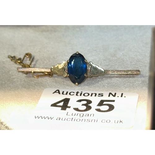 435 - Ornate Vintage 9ct Sapphire Pendant Brooch