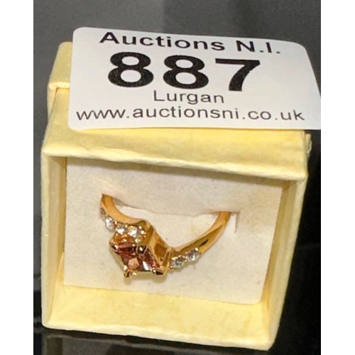 887 - Dress Ring With Amber Coloured Stone