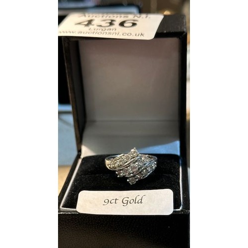 436 - Stunning 9ct White Gold 15 Stone Ring