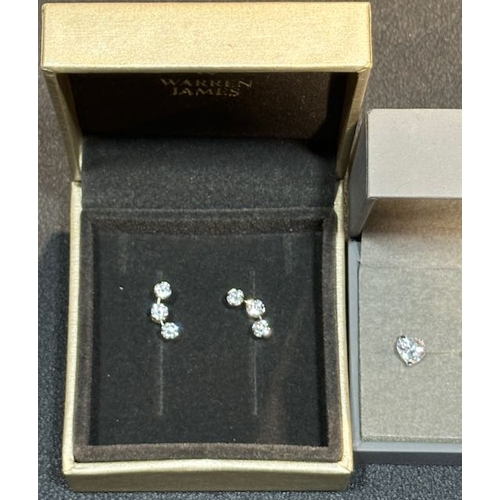 1039 - 2x Pairs of Silver Earrings