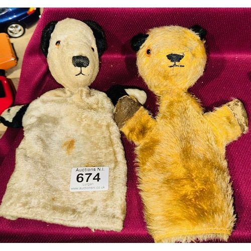 674 - Vintage Sooty & Sue Puppets