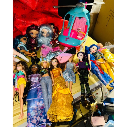 389A - Large Collection of Barbies, Rainbow High Dolls, Kens, Descendants Dolls, Barbie Jeep, Barbie Helico... 