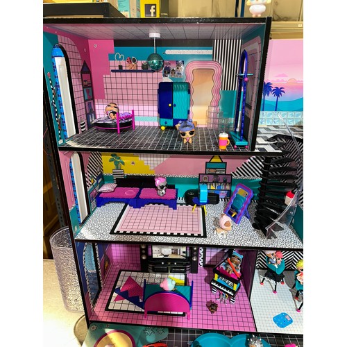 386 - Large LOL Surprise OMG House With Furniture, Elevator & Some Dolls