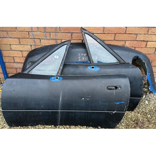 8 - Mazda MX5 MK1 Bumper & Pair of Doors