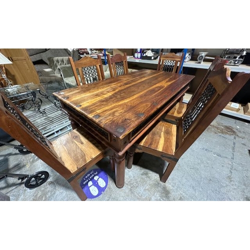 253 - Large Heavy Indian Oak Dining Table & 6 Chairs