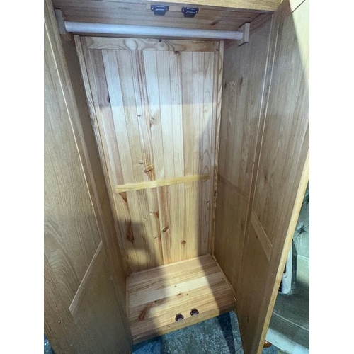 276 - Solid Light Oak 2 Door Wardrobe