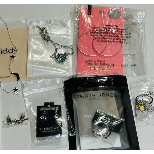 1076 - Collection of Silver Tone Jewellery Incl Robin Earrings, Citrine Styled Ring etc