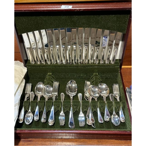 29 - H. Housley & Sons Ltd Sheffield England Canteen Of Cutlery Purchased In Jenners Of Edinburgh 1984 - ... 