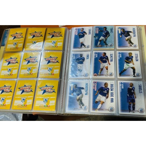 6 - Folder Of Shoot Out Football Cards - Mostly Complete