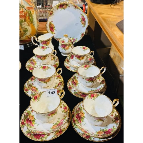 148 - Royal Albert Old Country Rose 21 Piece Teaset