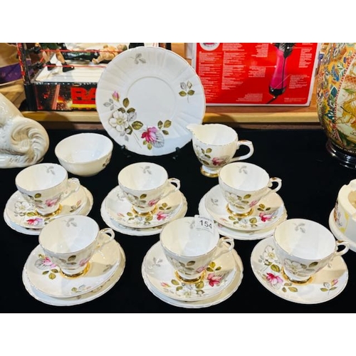 154 - Royal Grafton Daybreak 20 Piece Teaset