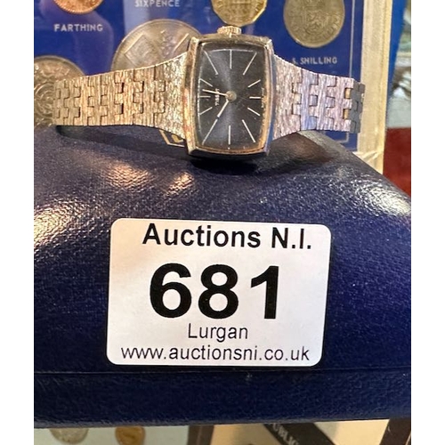 Lot 681       