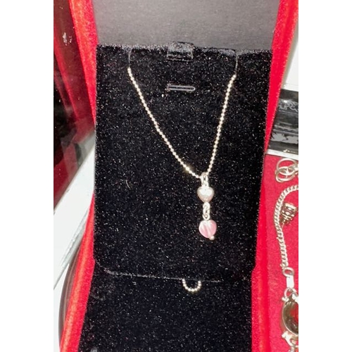 711 - Silver Necklace with Drop Pendant