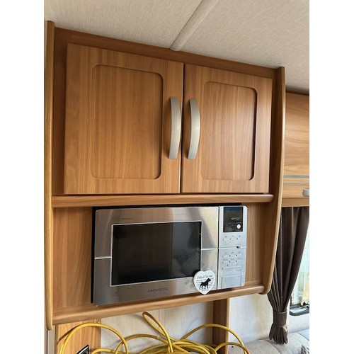 402A - Stellar Lunar 2 Berth Caravan - Comes With Owner Manuals & History