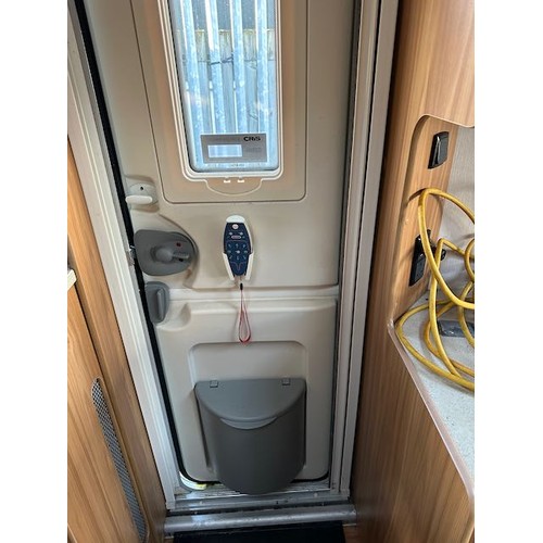 402A - Stellar Lunar 2 Berth Caravan - Comes With Owner Manuals & History