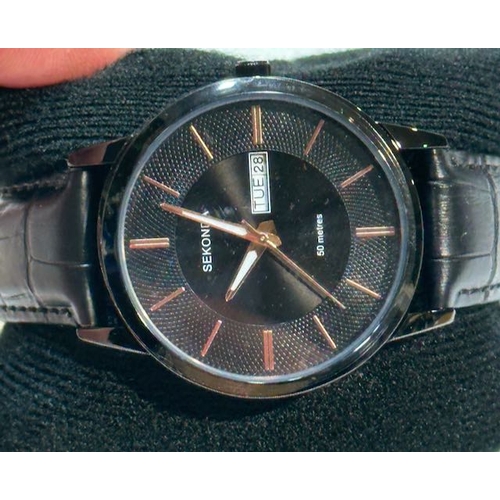 973 - Sekonda Watch