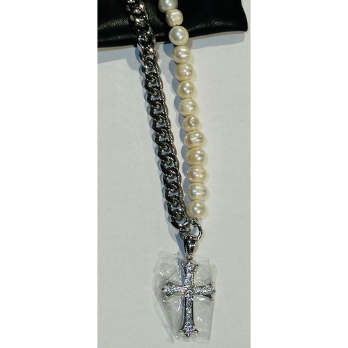 1032 - Thick Curb & Dress Pearl Cross Pendant Necklace