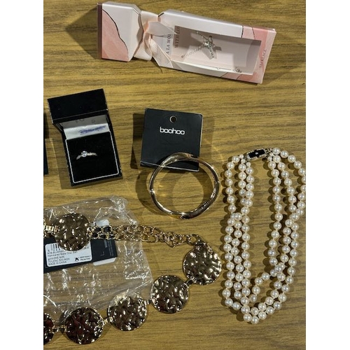 1047 - Collection of Jewellery Incl BooHoo, Philip Jones Etc