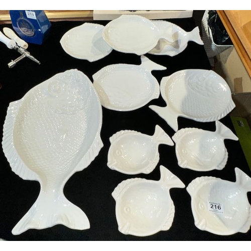 216 - Ceramic 10pc Fish Serving Set