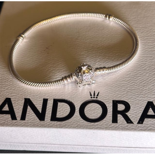 Pandora Disney Cinderella Pumpkin Coach Clasp Pandora Moments Bracelet