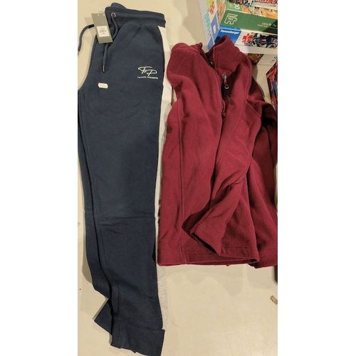 844C - Small Adult Tracksuit Bottoms - Tagged + Trespass Fleece - As New