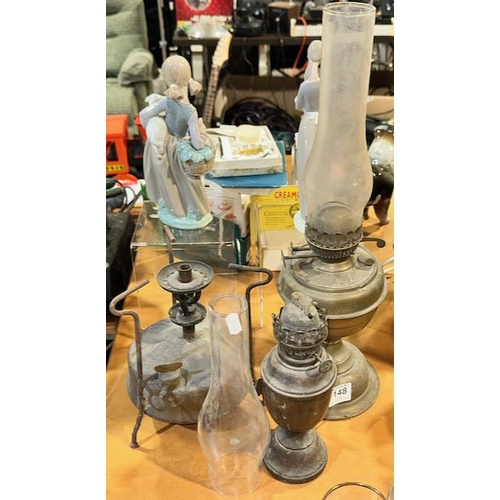 148 - 2 x Vintage Oil Lamps + Prima Stove