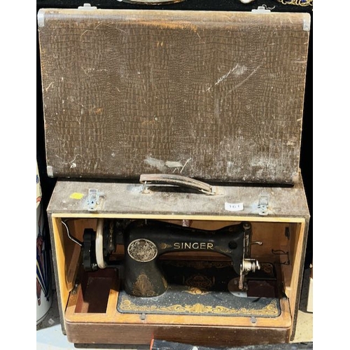 161 - Singer Sewing Machine in Carry Case