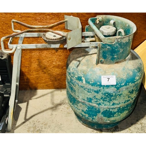 Lot 7         