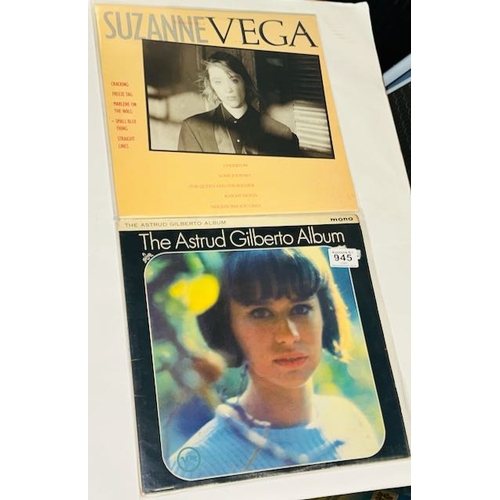 945 - Suzanne Vega LP 