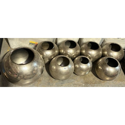 867 - Graduated Set of 8 Chrome Effect Planters