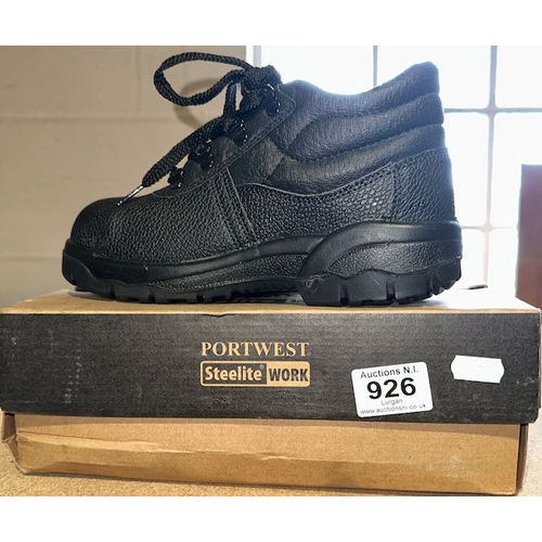 Lot 926       