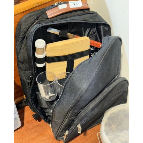 15 - Picnic Backpack With Utensils