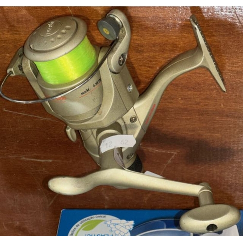 29 - Jaxon Adventure As400 Reel With Line