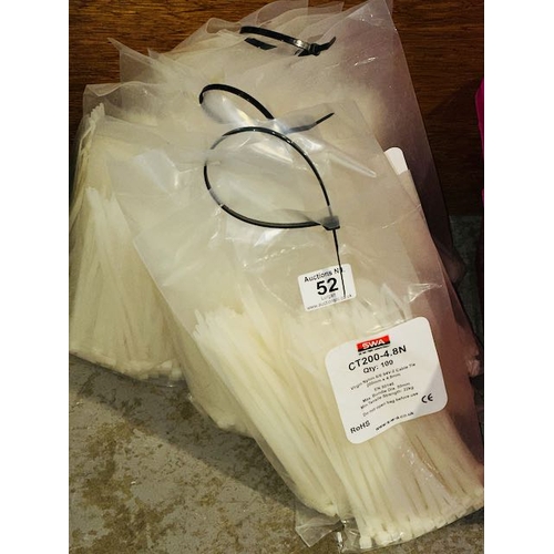 52 - Approx 15 x 100pc Cable Ties