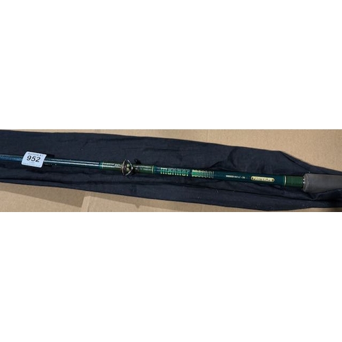 Lot 952       