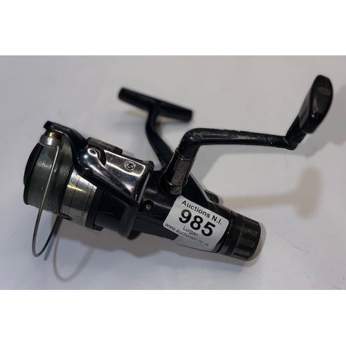 Lot 985       