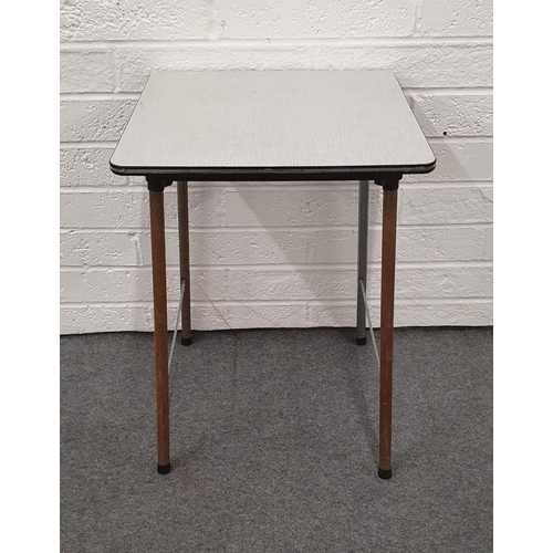 504 - Retro 4 legged Caffe table with detachable metal legs, 21