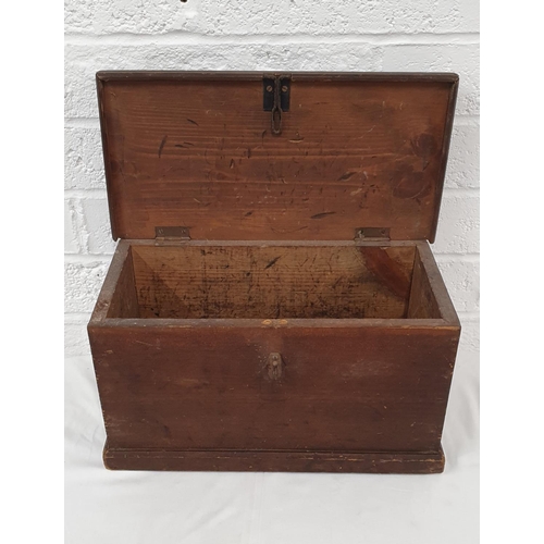 510 - Solid pine box, 19