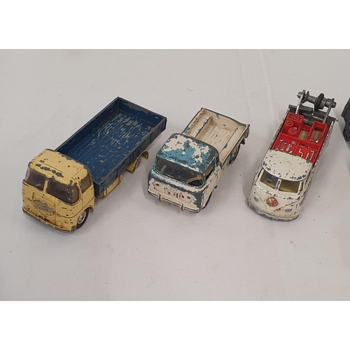 264 - Collection of diecast working vehicles including a VW splitty with pulleys