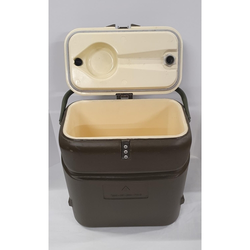 166 - Norwegian military 18 litre food and liquid carrier