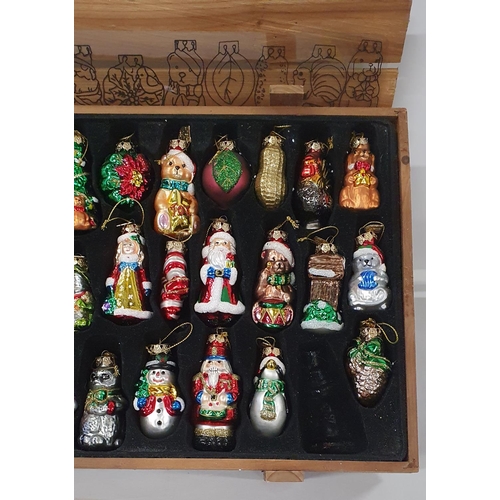 75 - Wooden boxed collectible Thomas Paconi Classics Christmas ornaments with Certificate of Authenticity... 