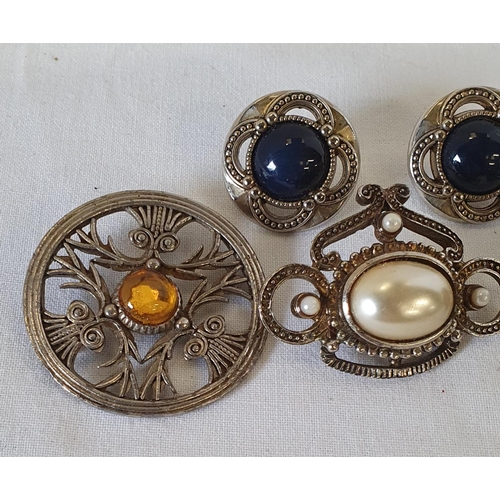 193 - Group of 5 Celtic design items of jewellery including pair of dark blue stone earrings