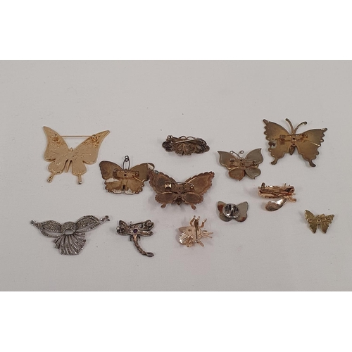 210 - Fine collection of insect brooches, mainly butterflies, including enamelled examples